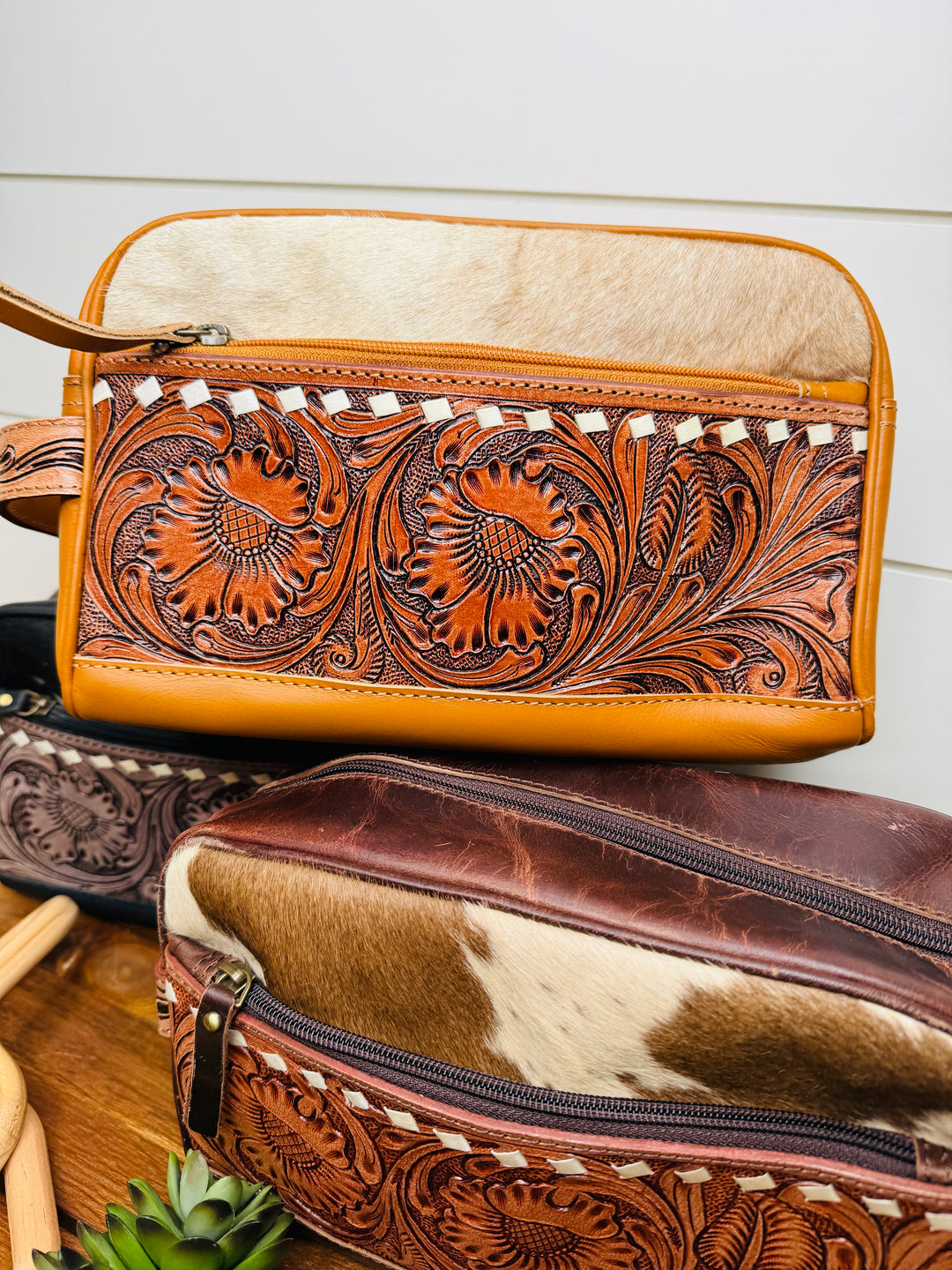 Thomas Tooled Leather and Cowhide Toiletry Bag