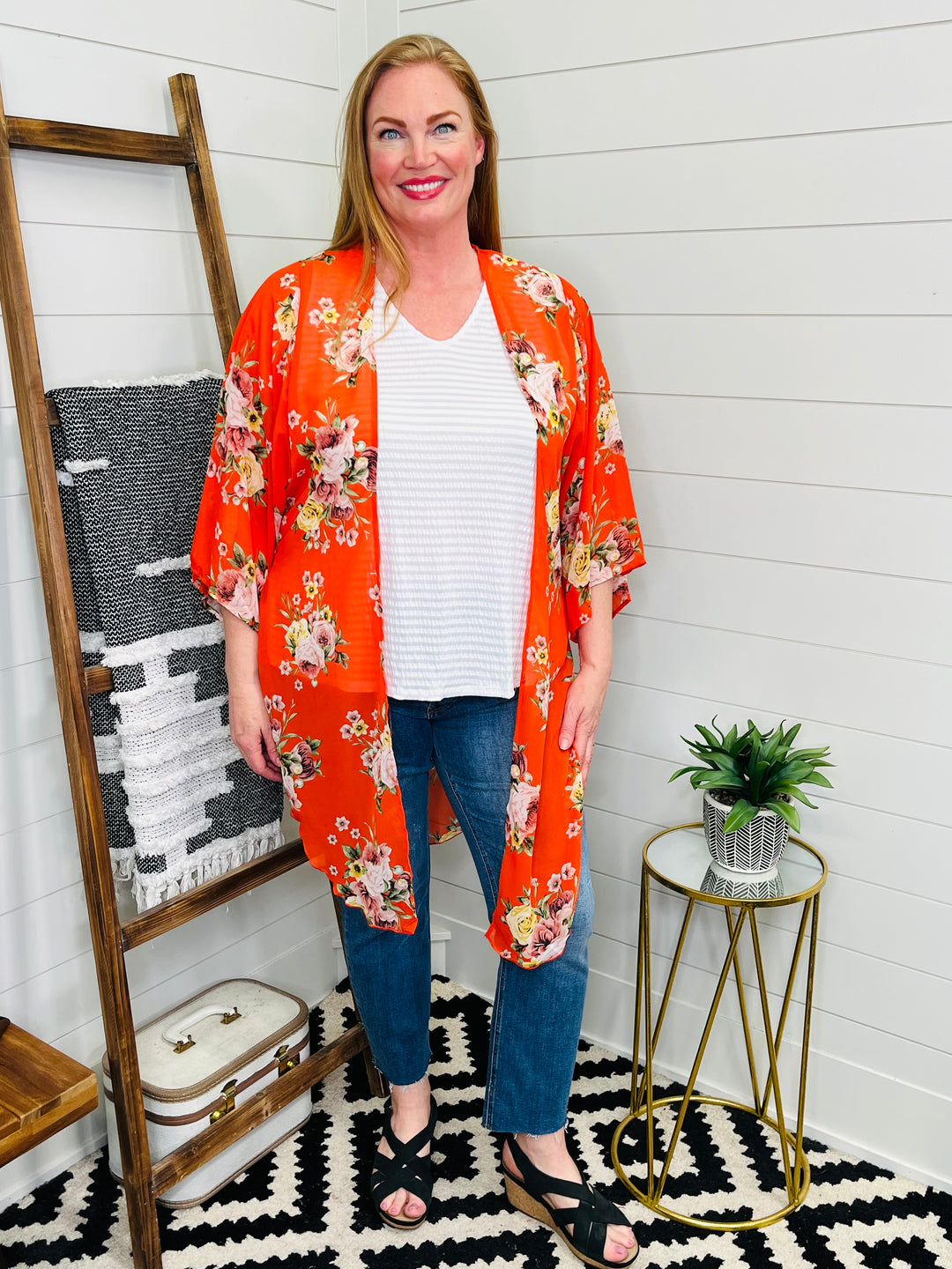 Flowy Floral Kimono : 2 Colors